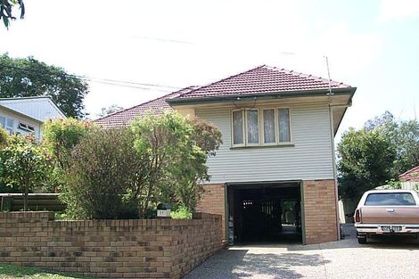 11 Carroll St, Bardon, QLD 4065