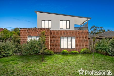 Property photo of 1 Brennan Close Mooroolbark VIC 3138