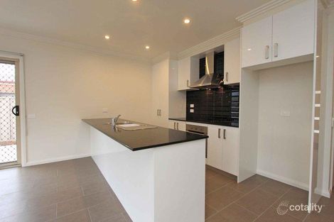 2/28 Hospital St, Heathcote, VIC 3523