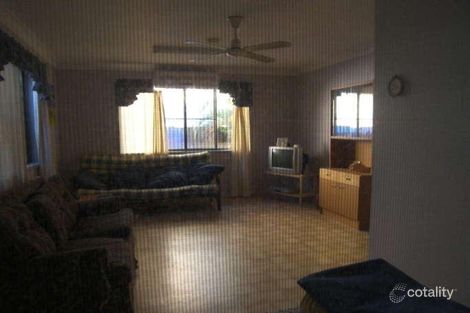 Property photo of 24 Adams Street Keppel Sands QLD 4702