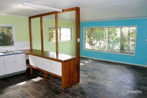 Property photo of 16 Bigoon Road Point Lookout QLD 4183