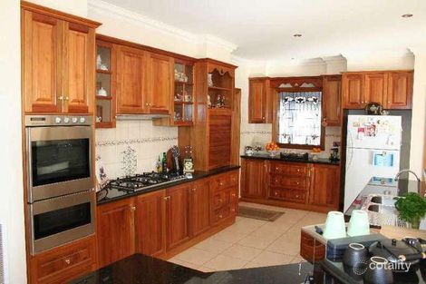 Property photo of 15 Rupertswood Drive Brookfield VIC 3338