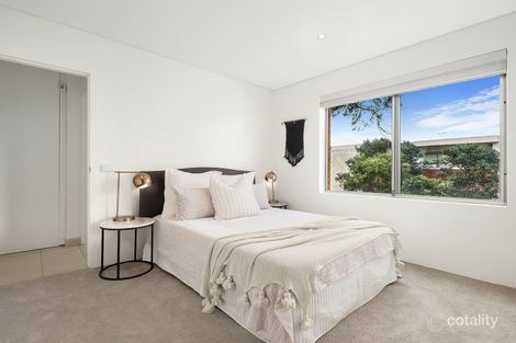 Property photo of 10/82 Pacific Parade Dee Why NSW 2099