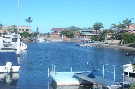 Property photo of 17 Huon Crescent Runaway Bay QLD 4216