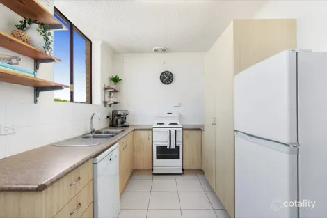 Property photo of 10/415 Esplanade Manly QLD 4179