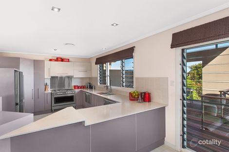 Property photo of 23 Stan Johnson Drive Hamlyn Terrace NSW 2259