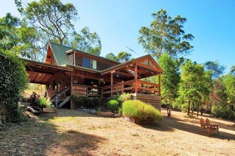 2 Caledonia St, St Andrews, VIC 3761