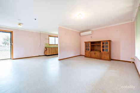 Property photo of 9 Curtin Place Dubbo NSW 2830