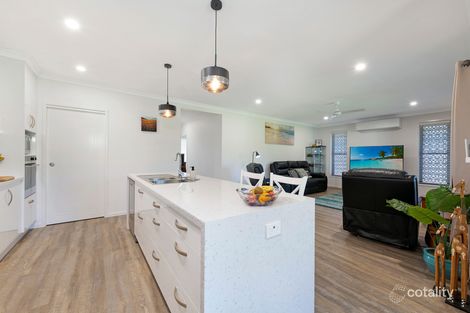 Property photo of 6 Headlands Esplanade Innes Park QLD 4670