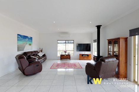 Property photo of 22 Nicholsons Road Toongabbie VIC 3856