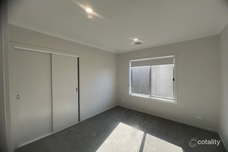 Property photo of 12 Paley Circuit Mount Duneed VIC 3217