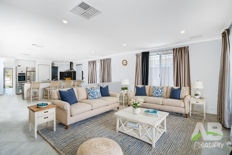 244 Landsdale Rd, Landsdale, WA 6065