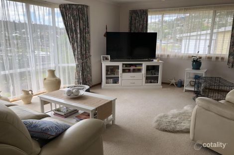 Property photo of 1/2 Liena Road Lindisfarne TAS 7015