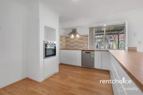 Property photo of 78 Templetonia Promenade Halls Head WA 6210