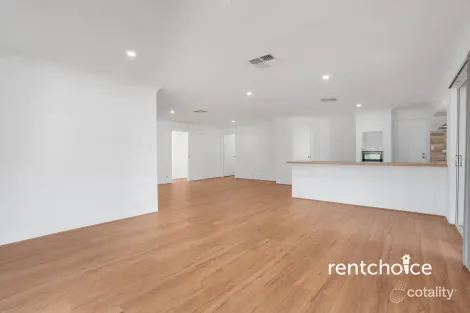 Property photo of 78 Templetonia Promenade Halls Head WA 6210
