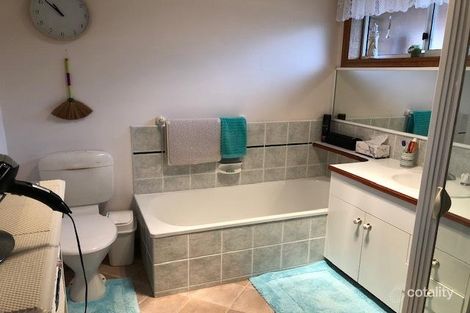 Property photo of 1/2 Liena Road Lindisfarne TAS 7015