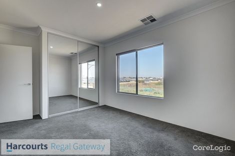 11 Minigwal Loop, Hammond Park, WA 6164