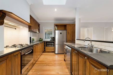 Property photo of 2/15 Lawrence Street Blackburn South VIC 3130