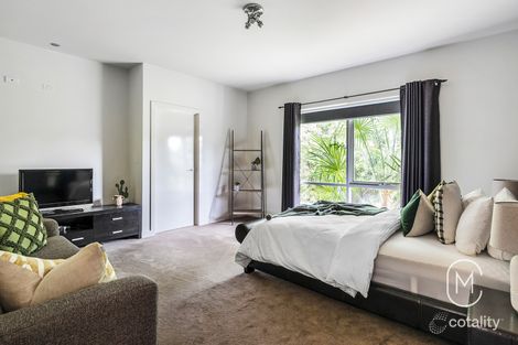 Property photo of 25 Zannon Crescent Doreen VIC 3754