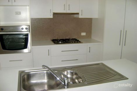 Property photo of 2/166 Barwarre Road Grovedale VIC 3216