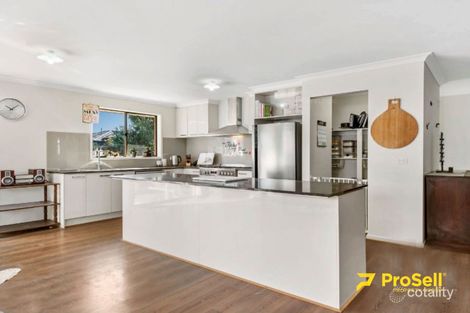 Property photo of 2 Hester Street Officer VIC 3809