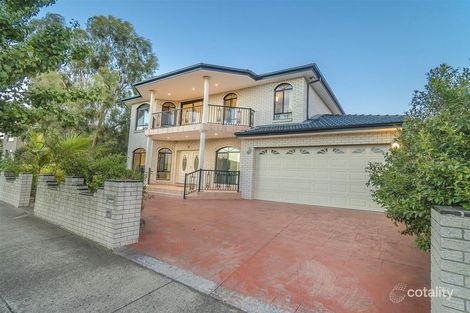 Property photo of 7 Tiffany Crescent Roxburgh Park VIC 3064