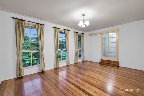 Property photo of 27 Dellfield Drive Templestowe Lower VIC 3107