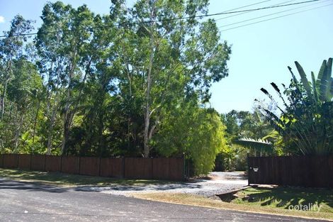 17-19 Maori Cl, Clifton Beach, QLD 4879