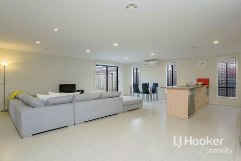 Property photo of 1 Lorne Way Point Cook VIC 3030