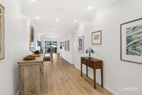 Property photo of 1/18 Bourrool Lane Kiama NSW 2533