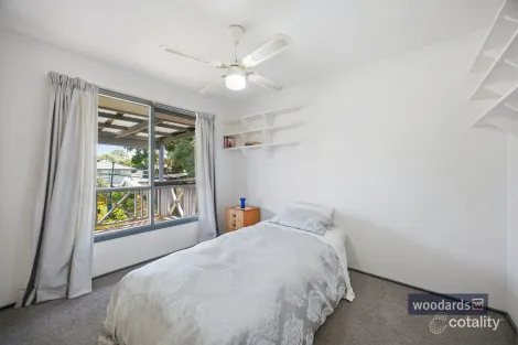 Property photo of 3 Gretel Pass Chirnside Park VIC 3116