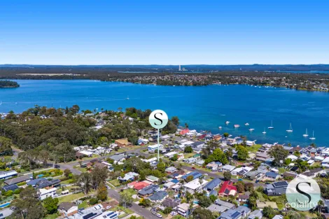 Property photo of 37 Central Avenue Nords Wharf NSW 2281