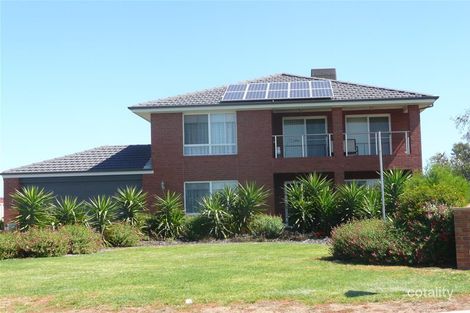 Property photo of 2 Heather Circuit Mulwala NSW 2647