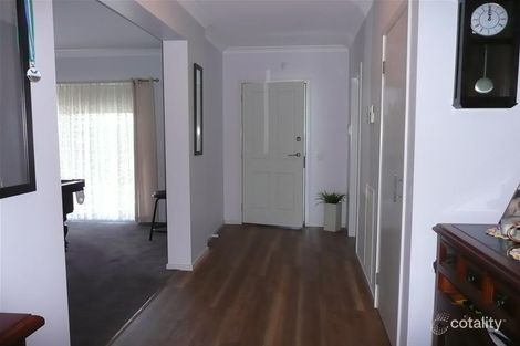 Property photo of 2 Heather Circuit Mulwala NSW 2647