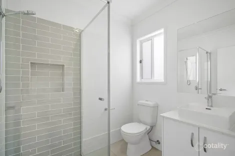 Property photo of 5 Gilmore Street Leichhardt QLD 4305