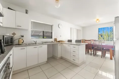 Property photo of 6 Quarrian Crescent Beenleigh QLD 4207