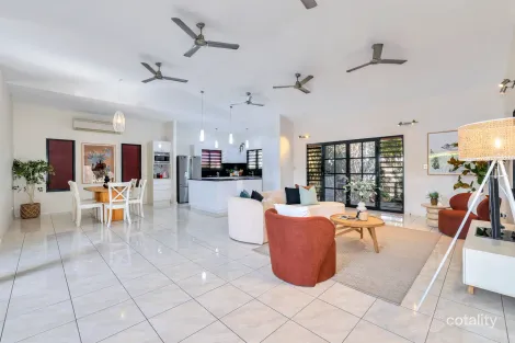 Property photo of 7 La Pira Circuit Rosebery NT 0832