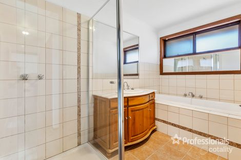 Property photo of 40 Nightingale Drive Werribee VIC 3030