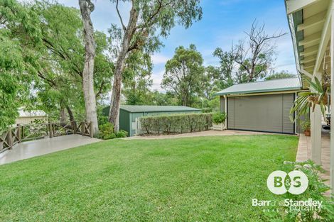 Property photo of 16 Quonday Way Dalyellup WA 6230