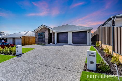 2/14 Waterway Cres, Hillcrest, QLD 4118