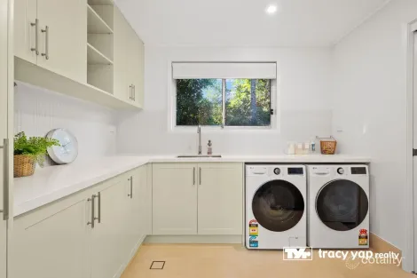 Property photo of 11 Abuklea Road Marsfield NSW 2122