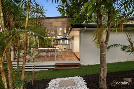 Property photo of 10 Tangerine Row Ashmore QLD 4214