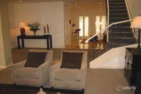 Property photo of 1A Ormsby Grove Toorak VIC 3142