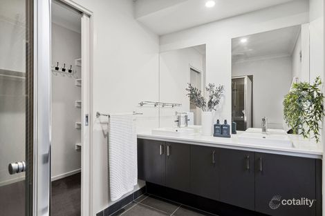 Property photo of 20 Glider Street Mount Duneed VIC 3217