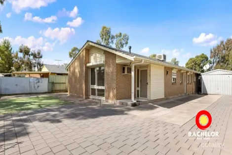 Property photo of 40 Woodcock Crescent Para Hills West SA 5096