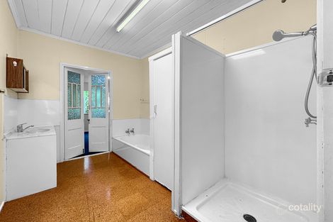 Property photo of 32 Albert Street Rosewood QLD 4340