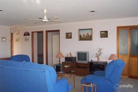 Property photo of 10 Maloneys Drive Maloneys Beach NSW 2536