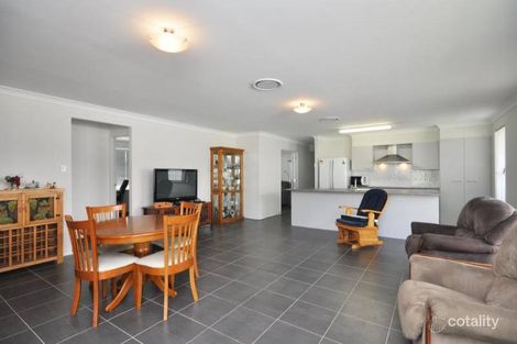 Property photo of 21 John Street Ellalong NSW 2325
