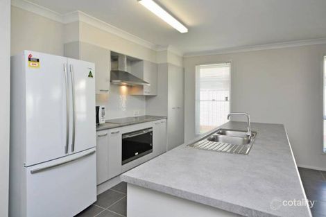 Property photo of 21 John Street Ellalong NSW 2325