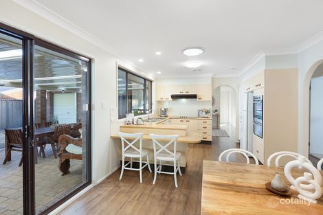 Property photo of 42 Perratt Close Lisarow NSW 2250